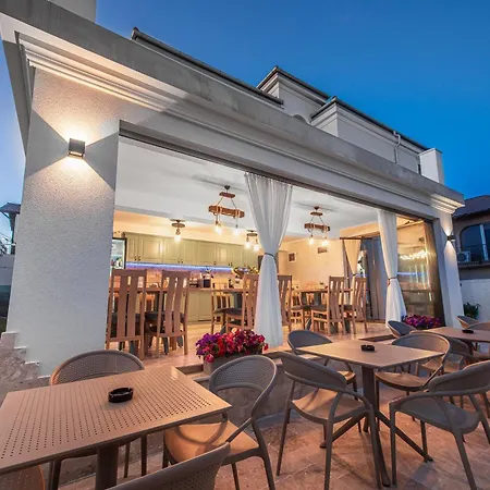 Thaya בית אירוח *