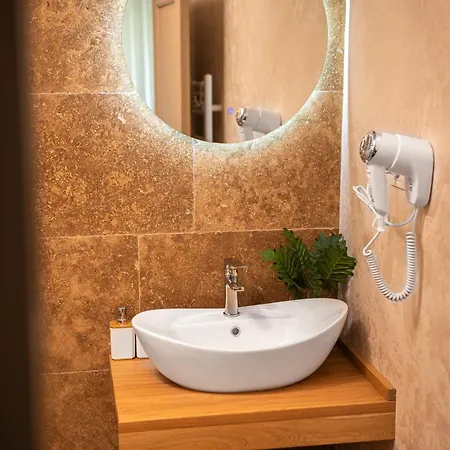 Thaya Alloggio in famiglia