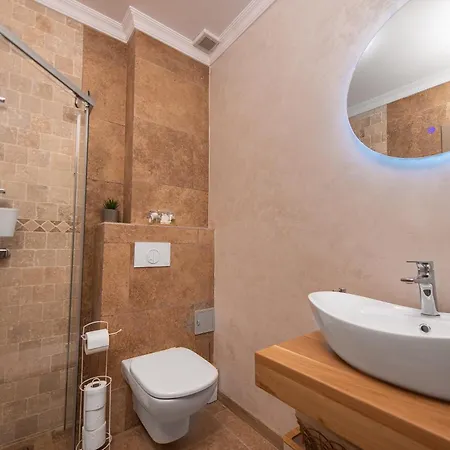 Thaya בית אירוח *